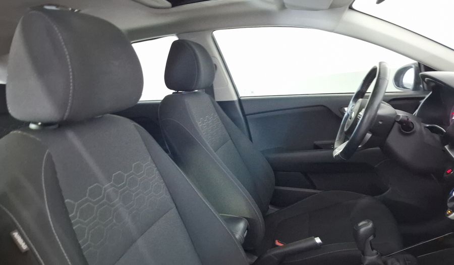 Kia Rio 1.6 EX Hatchback 2021