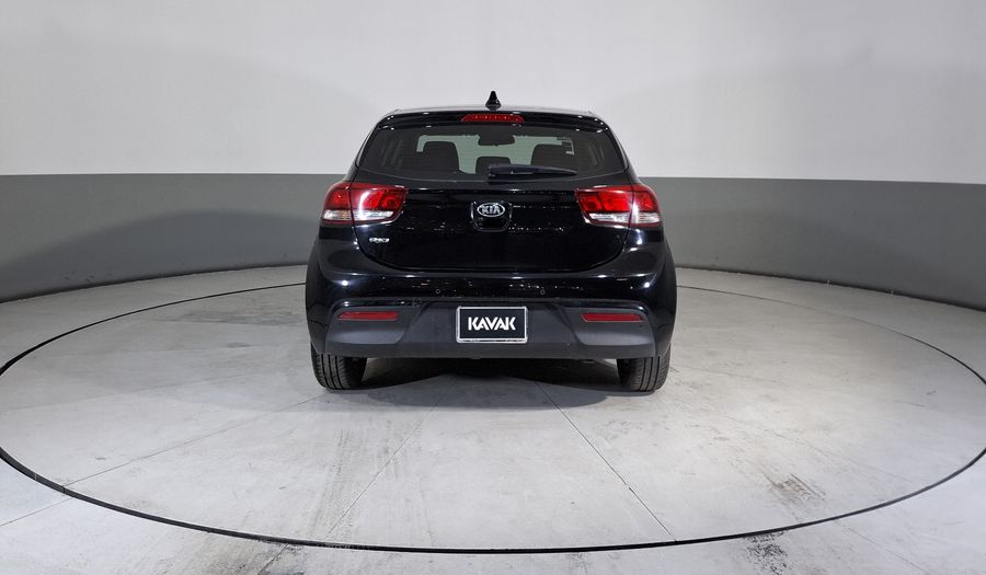 Kia Rio 1.6 EX Hatchback 2021