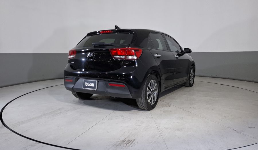 Kia Rio 1.6 EX Hatchback 2021