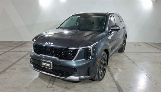 Kia • Sorento