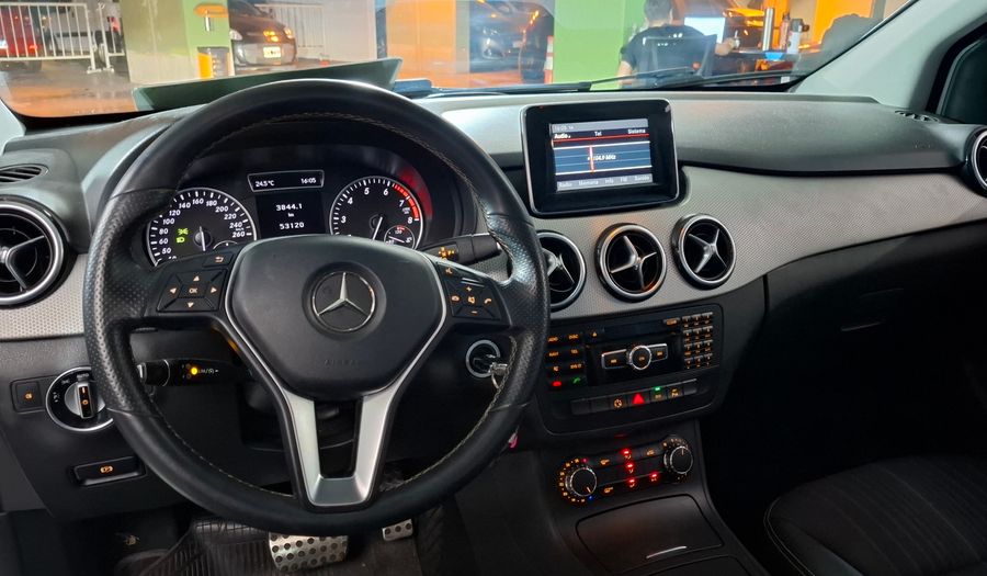 Mercedes Benz Clase B 1.6 200 Minivan 2013