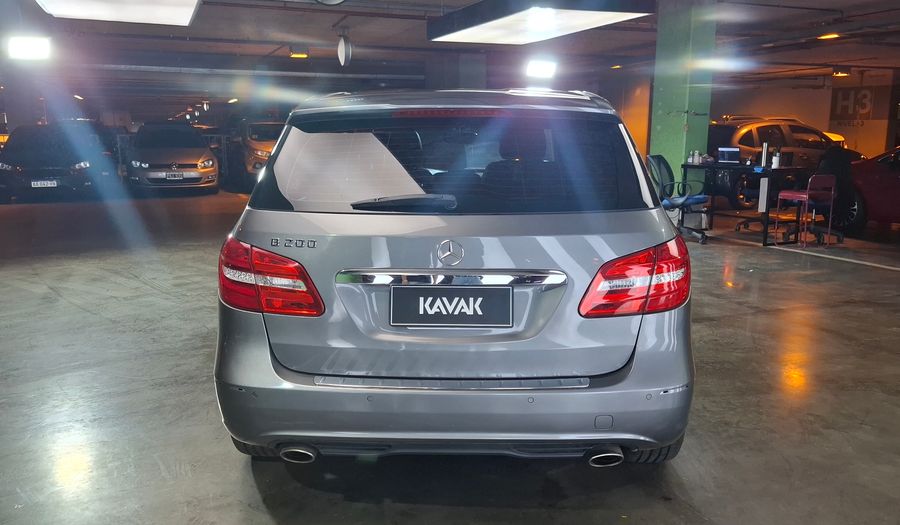 Mercedes Benz Clase B 1.6 200 Minivan 2013