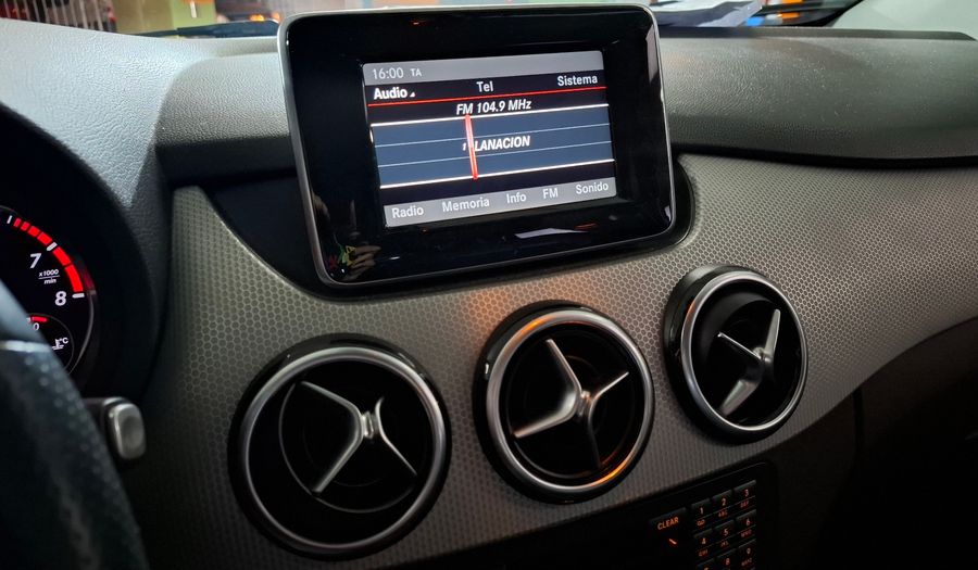 Mercedes Benz Clase B 1.6 200 Minivan 2013