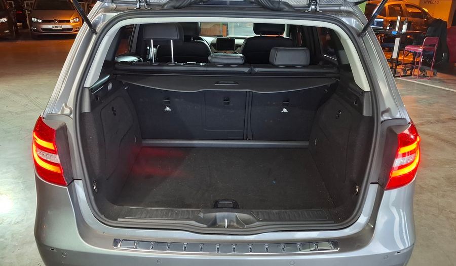 Mercedes Benz Clase B 1.6 200 Minivan 2013
