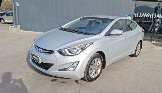 Hyundai • Elantra