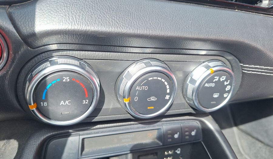 Mazda Mx-5 2.0 CONVERTIBLE AUTO Convertible 2021