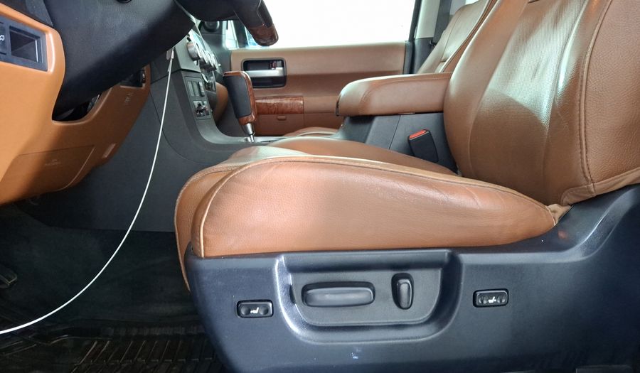 Toyota Sequoia 5.7 V8 PLATINUM Suv 2018