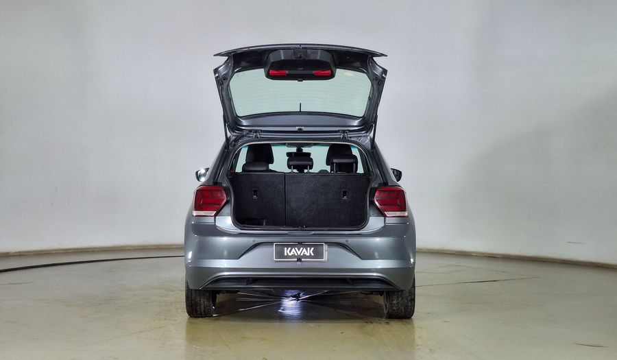 Volkswagen Polo 1.6 110 CV HIGHLINE Hatchback 2021