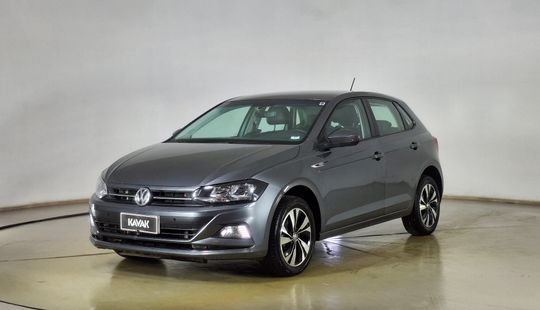 Volkswagen • Polo