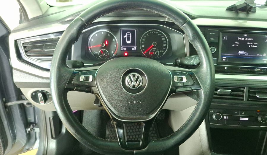 Volkswagen Polo 1.6 110 CV HIGHLINE Hatchback 2021