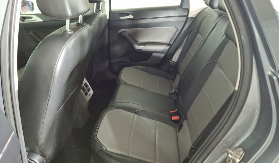 Volkswagen Polo 1.6 110 CV HIGHLINE Hatchback 2021