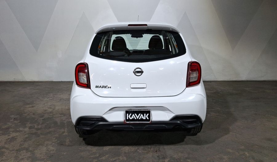 Nissan March 1.6 SENSE Hatchback 2021