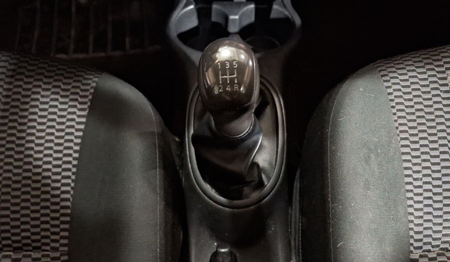 Nissan March 1.6 SENSE Hatchback 2021
