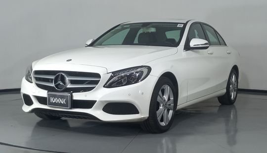 Mercedes Benz • Clase C