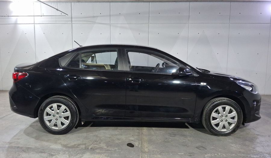 Kia Rio 1.6 L AUTO Sedan 2022