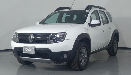 Renault • Duster