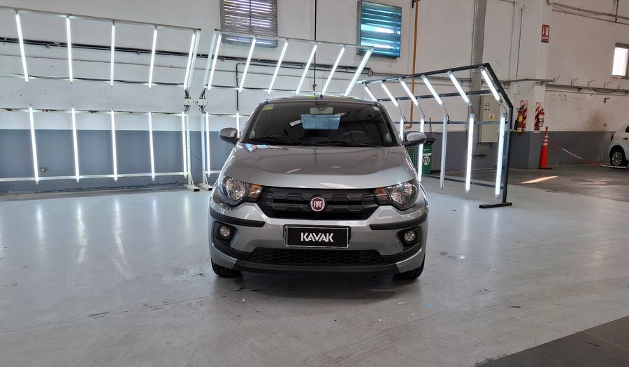 Fiat Mobi 1.0 EASY Hatchback 2017