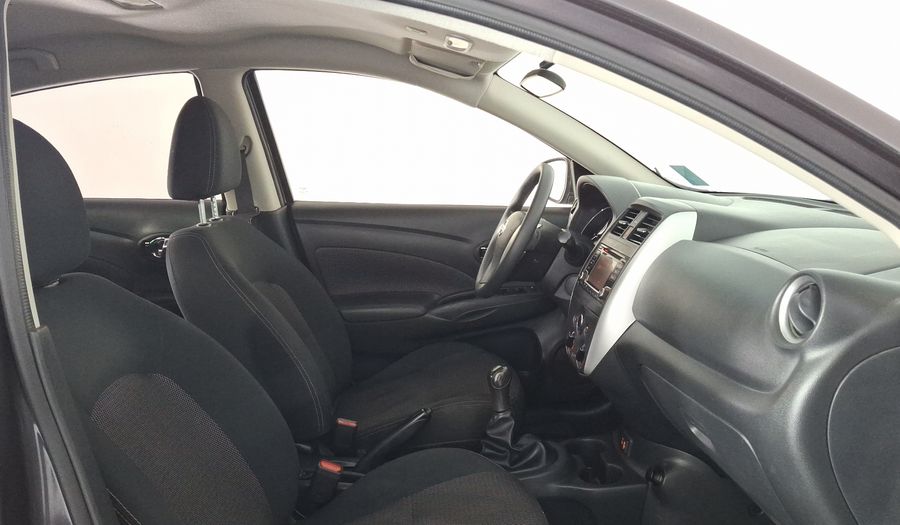 Nissan Versa 1.6 ADVANCE Sedan 2019