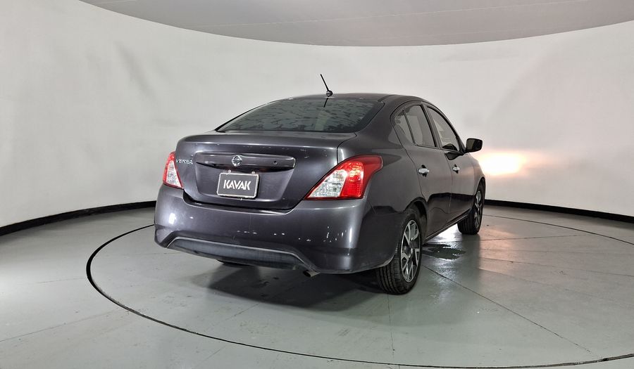 Nissan Versa 1.6 ADVANCE Sedan 2019