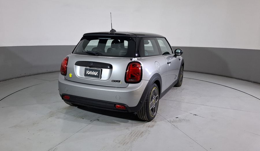 Mini Cooper BEV 33KWH COOPER SE ICONIC AUTO Hatchback 2024