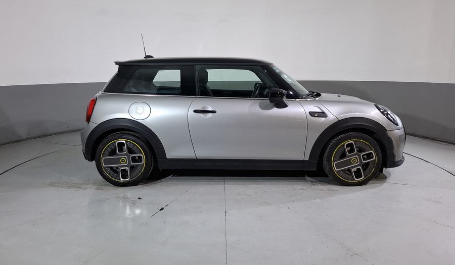 Mini Cooper BEV 33KWH COOPER SE ICONIC AUTO Hatchback 2024