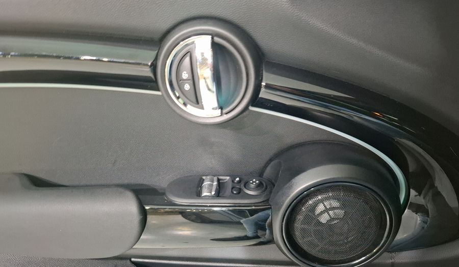 Mini Cooper BEV 33KWH COOPER SE ICONIC AUTO Hatchback 2024