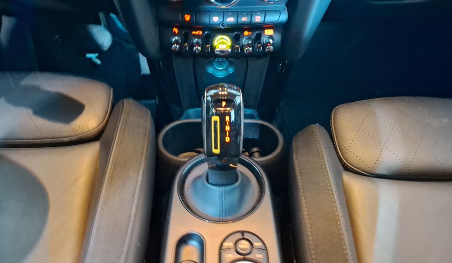 Mini Cooper BEV 33KWH COOPER SE ICONIC AUTO Hatchback 2024