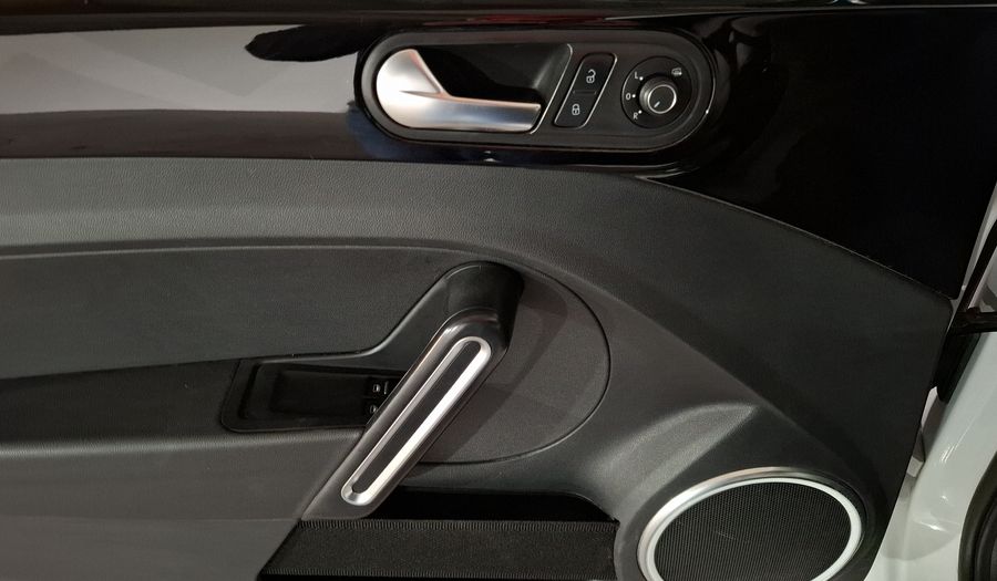 Volkswagen Beetle 2.5 FINAL EDITION AUTO Hatchback 2019