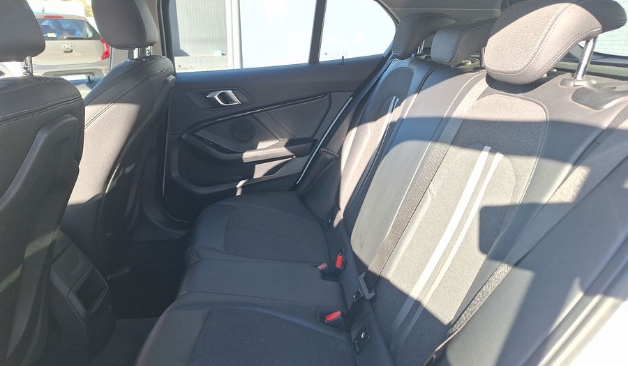 Bmw Serie 1 1.5 118I A DYNAMIC 5D Hatchback 2020