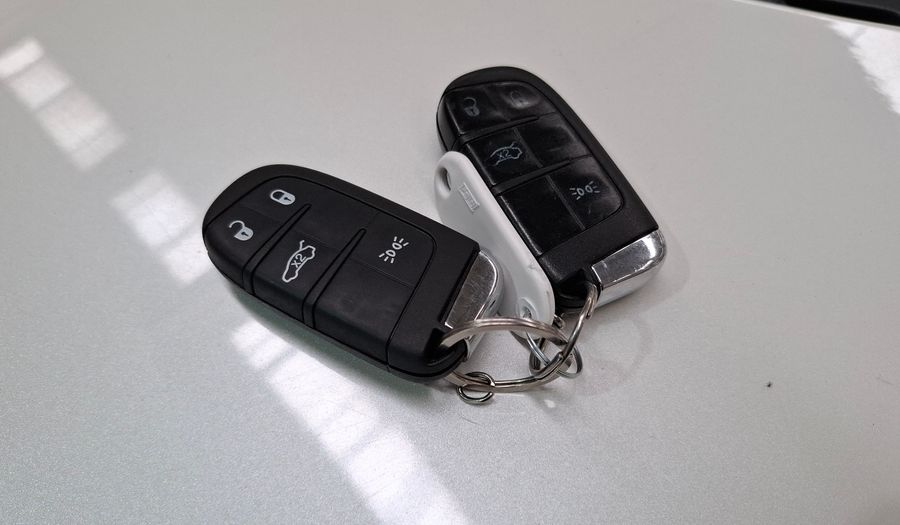 Fiat Argo 1.8 PRECISION Hatchback 2019