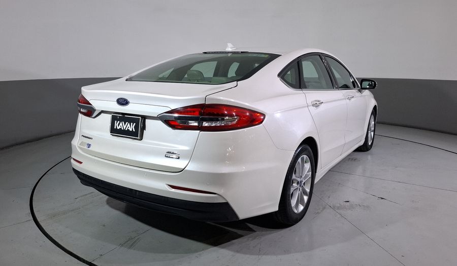 Ford Fusion 2.0 SEL HYBRIDO AT Sedan 2020