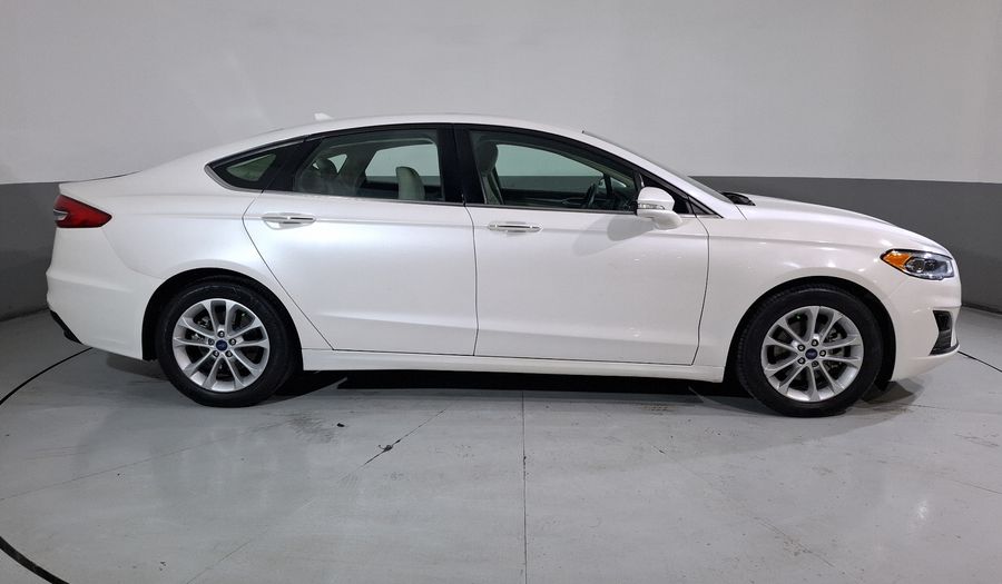 Ford Fusion 2.0 SEL HYBRIDO AT Sedan 2020