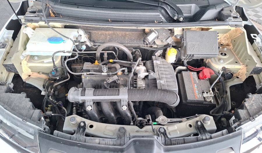 Renault Kwid 1.0 ICONIC OUTSIDER Hatchback 2025