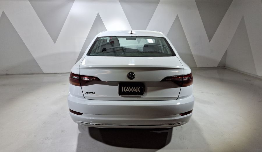 Volkswagen Jetta 1.6 STARTLINE AUTO Sedan 2020