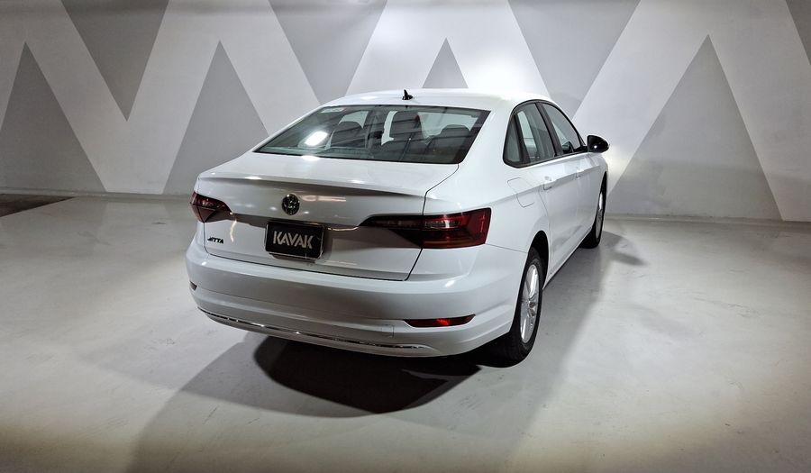 Volkswagen Jetta 1.6 STARTLINE AUTO Sedan 2020