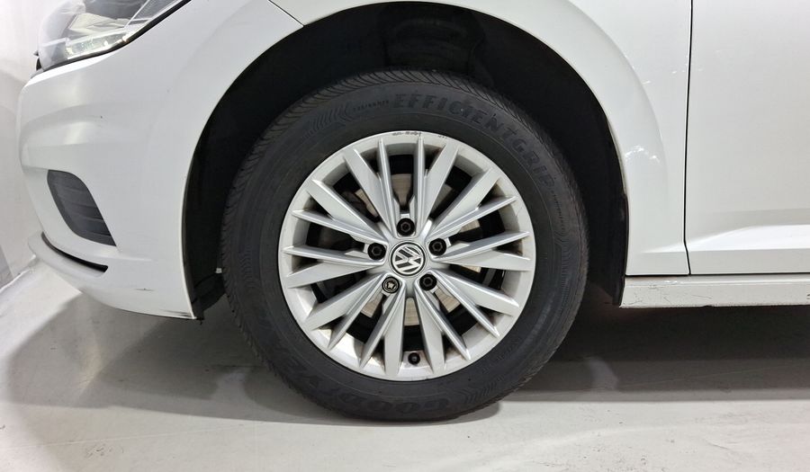 Volkswagen Jetta 1.6 STARTLINE AUTO Sedan 2020
