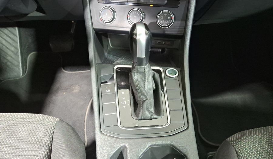 Volkswagen Jetta 1.6 STARTLINE AUTO Sedan 2020