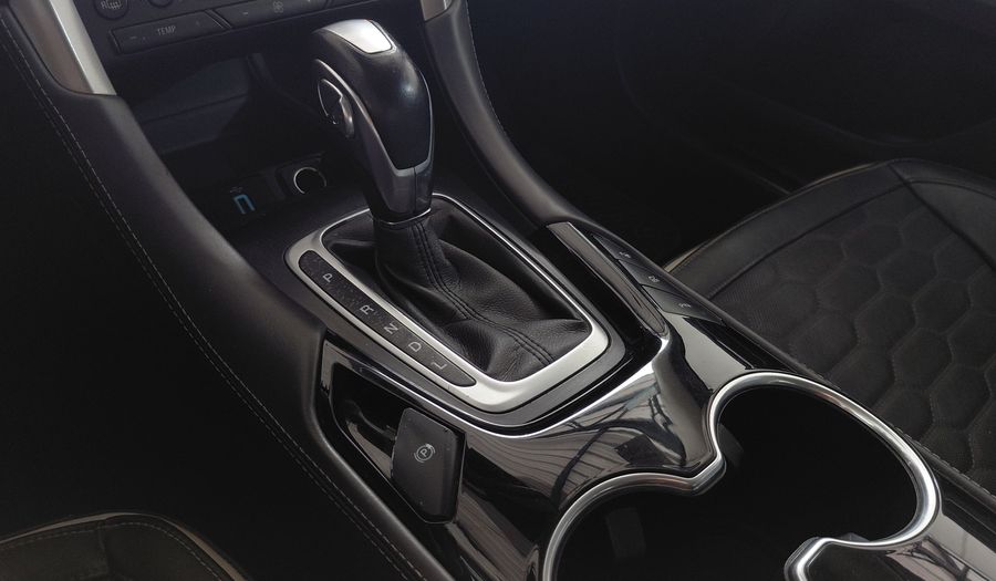 Ford Mondeo 2.0 VIGNALE HYBRID AUTO Sedan 2020