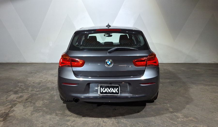 Bmw Serie 1 1.5 118IA SPORT LINE AUTO Hatchback 2019