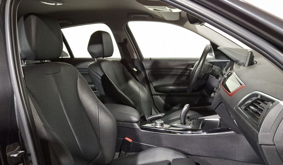 Bmw Serie 1 1.5 118IA SPORT LINE AUTO Hatchback 2019