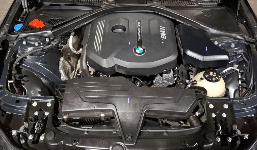 Bmw Serie 1 1.5 118IA SPORT LINE AUTO Hatchback 2019
