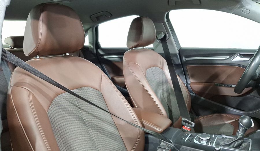 Audi A3 1.4 35 SELECT DCT Sedan 2019