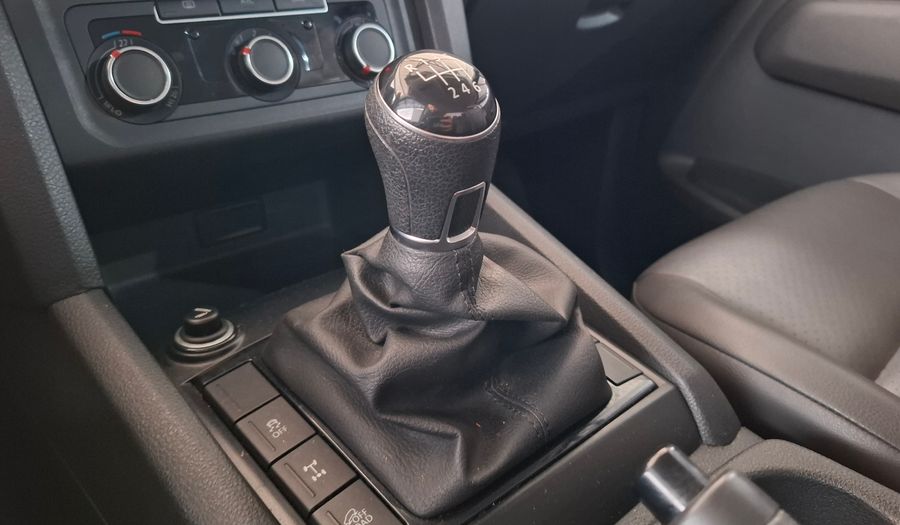 Volkswagen Amarok 2.0 TDI 140CV TRENDLINE 4X2 Pickup 2022
