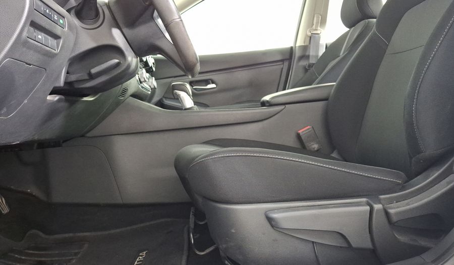 Nissan Sentra 2.0 ADVANCE CVT Sedan 2021