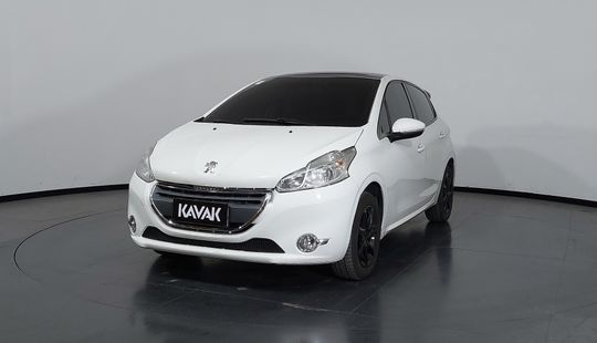 Peugeot • 208