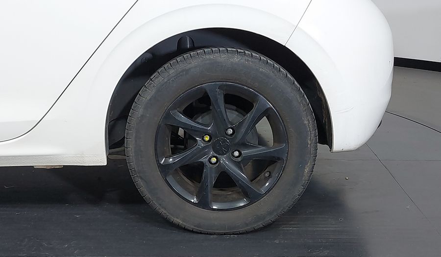 Peugeot 208 1.6 16V FLEX ALLURE BVA Hatchback 2016