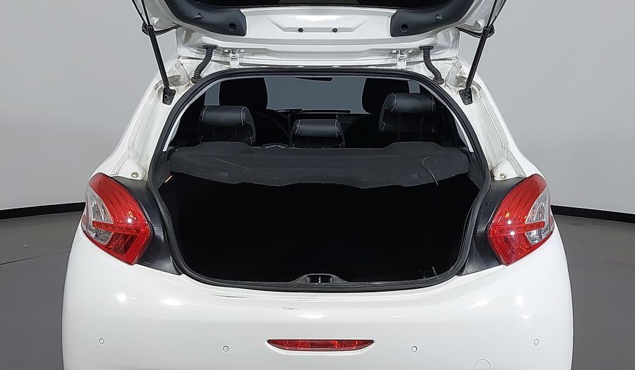 Peugeot 208 1.6 16V FLEX ALLURE BVA Hatchback 2016