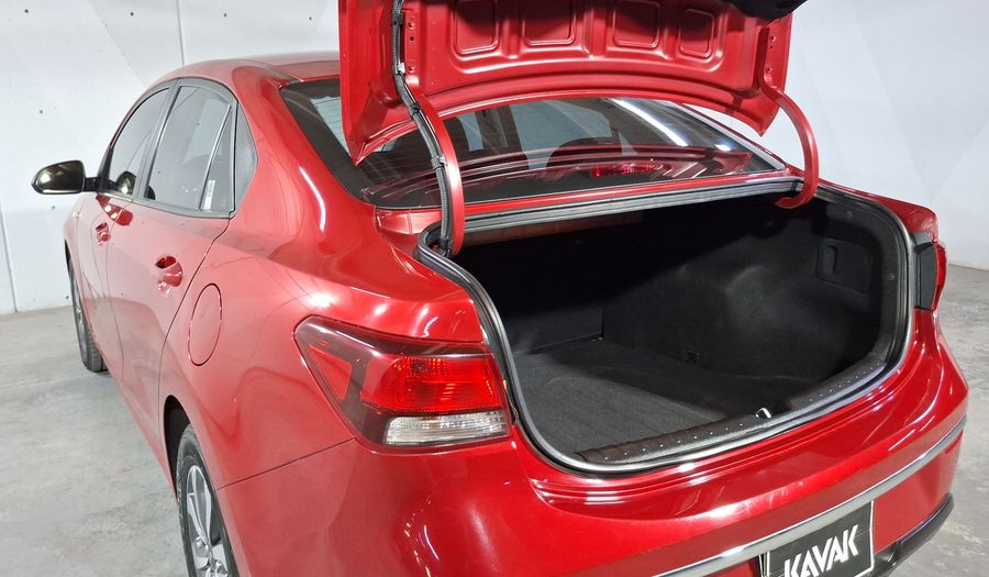 Kia Rio 1.6 LX Sedan 2021