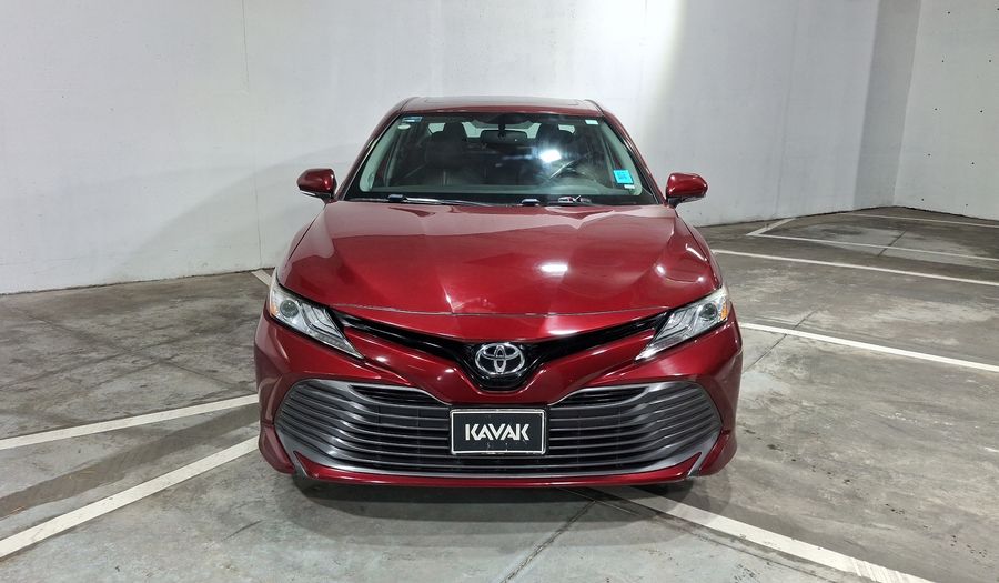 Toyota Camry 2.5 XLE NAVI AUTO Sedan 2020