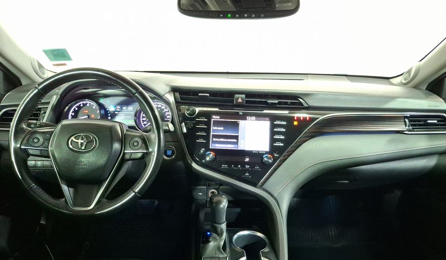 Toyota Camry 2.5 XLE NAVI AUTO Sedan 2020